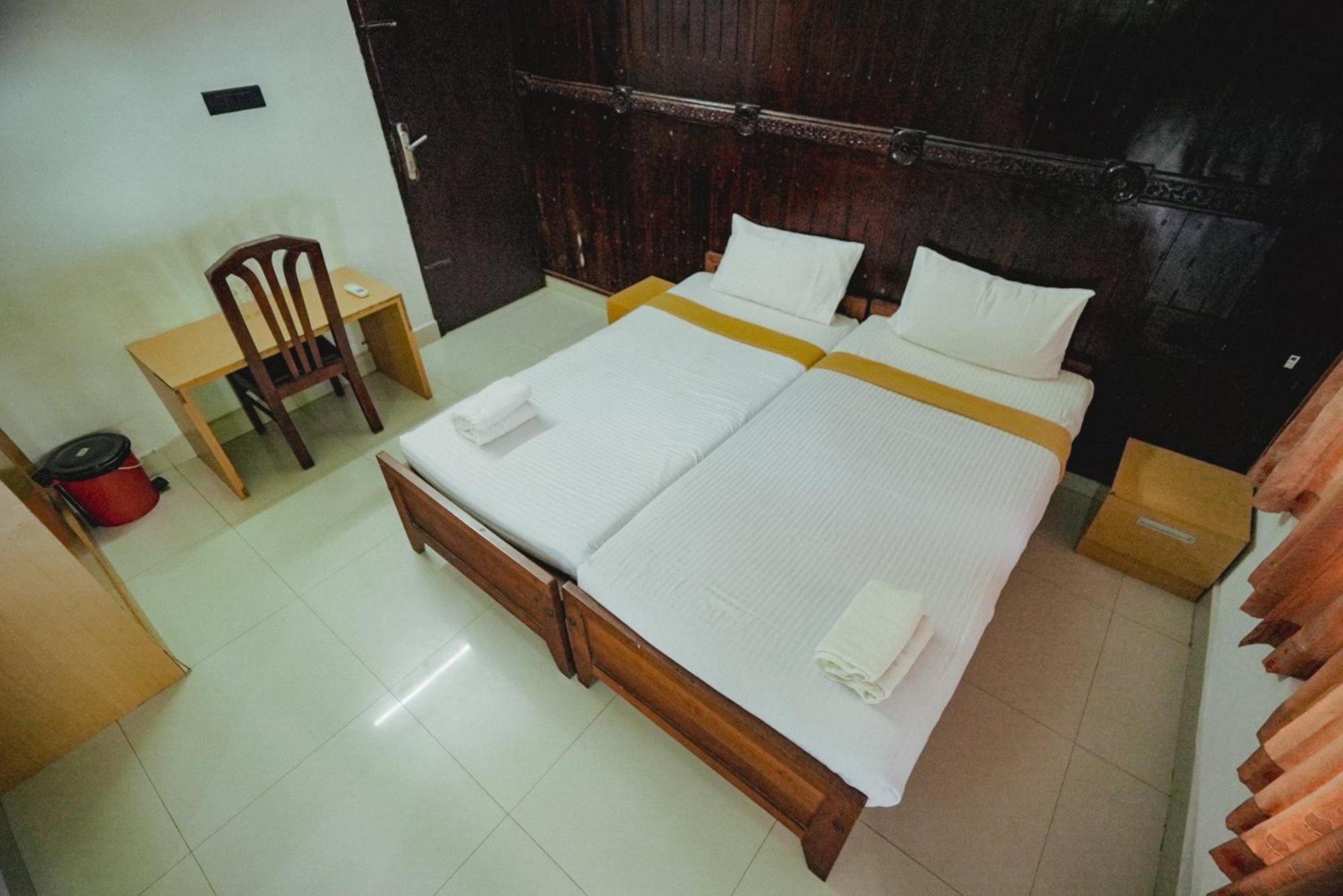 Raja Park Beach Resort Varkala Eksteriør billede